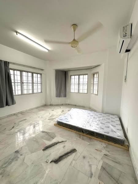 Condominium for Rent at Meadow Park I - David Lao - Bedroom - PropertyGuru.com.my