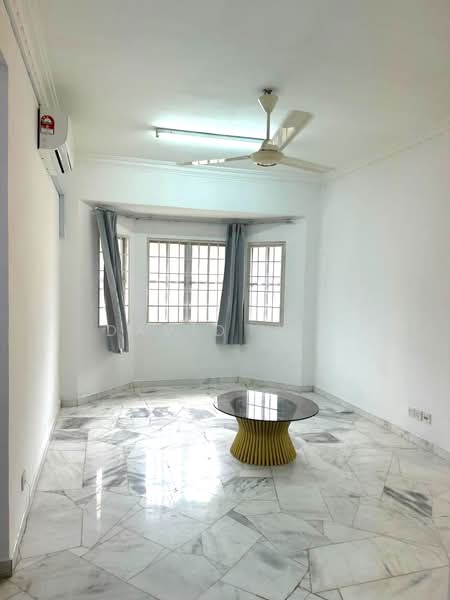 Condominium for Rent at Meadow Park I - David Lao - Living Room - PropertyGuru.com.my