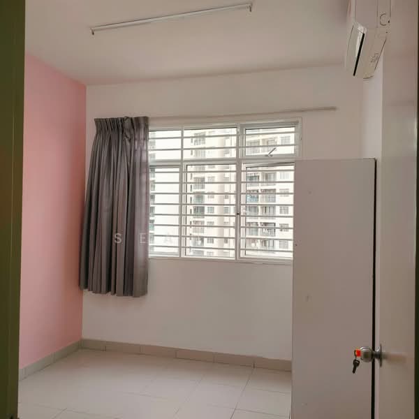 Pangsapuri untuk Disewa di Residensi Pandanmas 2 - Sean Hui - Bedroom - PropertyGuru.com.my
