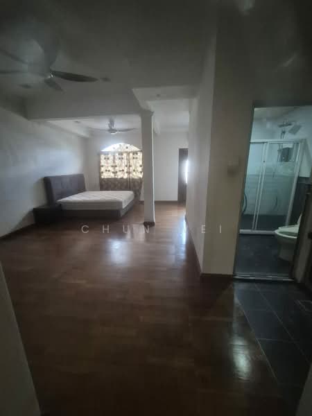 Rumah Teres 2 Tingkat untuk Disewa di Taman Setiawangsa (Setiawangsa) - Chun Wei - Bedroom - PropertyGuru.com.my