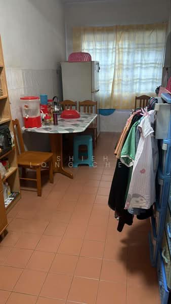 2-storey Terraced House for Sale in Taman Nusa Perintis 2 (Iskandar Puteri (Nusajaya)) - Shieh Long Chen - Kitchen - PropertyGuru.com.my