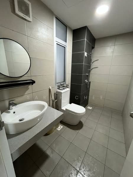 Servis Apartment untuk Disewa di MIRAI Residences - Sarah Chee - Bathroom - PropertyGuru.com.my