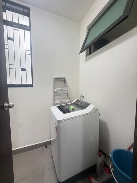 Servis Apartment untuk Disewa di Molek Regency - Wallace Ang - PropertyGuru.com.my