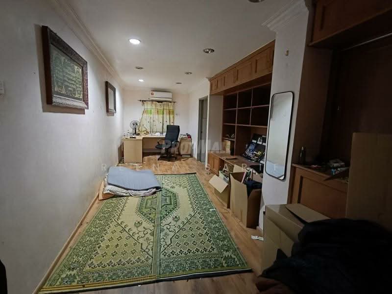 Rumah Teres 2 Tingkat untuk Dijual di Subang Jaya (Selangor) - Reena Sarif - Study - PropertyGuru.com.my