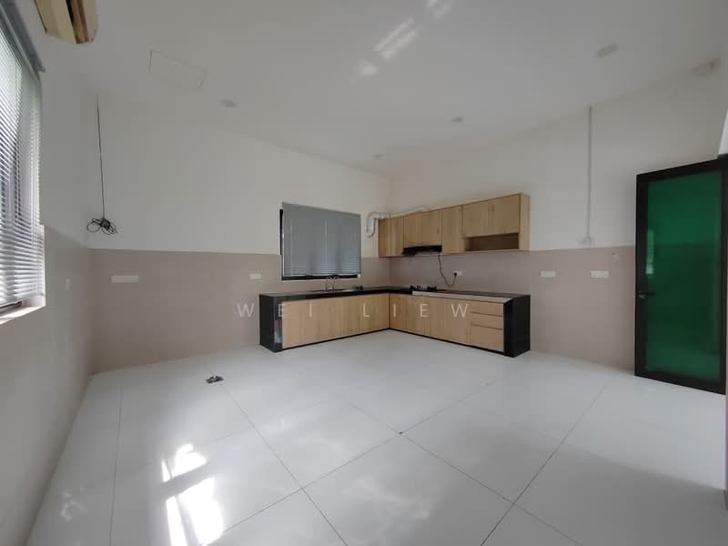Bungalow for Sale in Seri Kembangan (Selangor) - Wei Liew - Kitchen - PropertyGuru.com.my