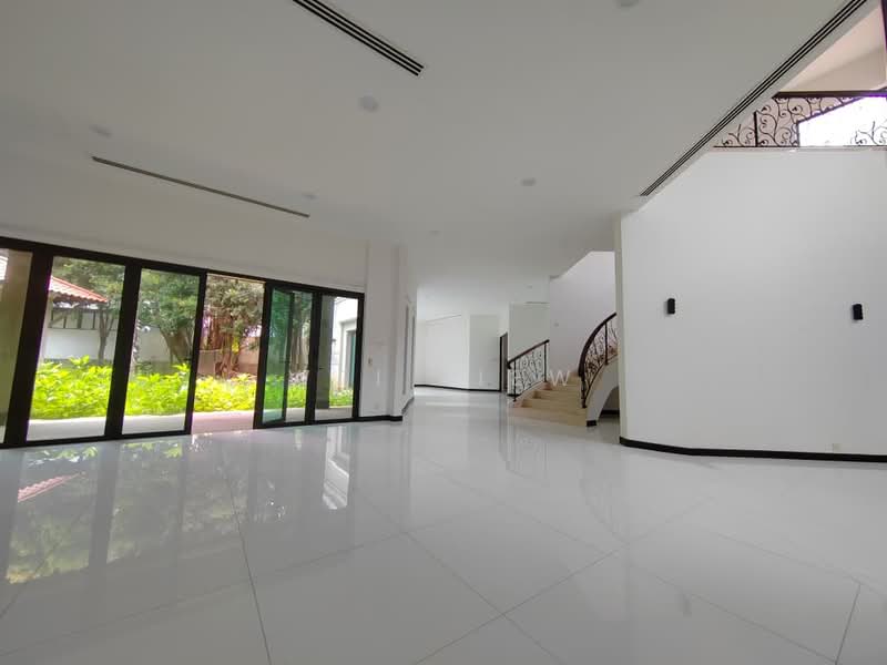 Bungalow for Sale in Seri Kembangan (Selangor) - Wei Liew - Living Room - PropertyGuru.com.my