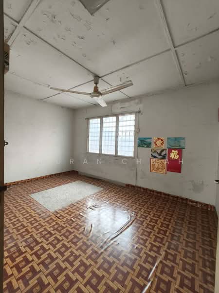 2-storey Terraced House for Sale in Taman Castlefield (Sri Petaling) - Lauran Chuah - PropertyGuru.com.my