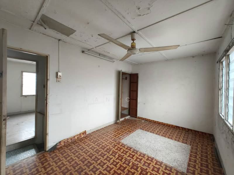 2-storey Terraced House for Sale in Taman Castlefield (Sri Petaling) - Lauran Chuah - PropertyGuru.com.my