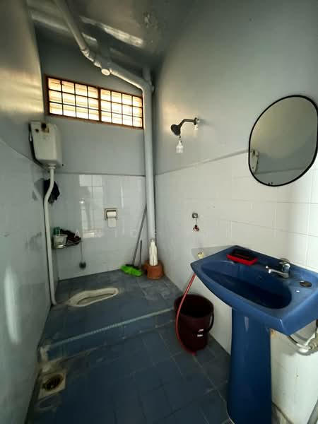 Semi-Detached House for Sale in Skudai (Johor) - Janice Pang - Bathroom - PropertyGuru.com.my