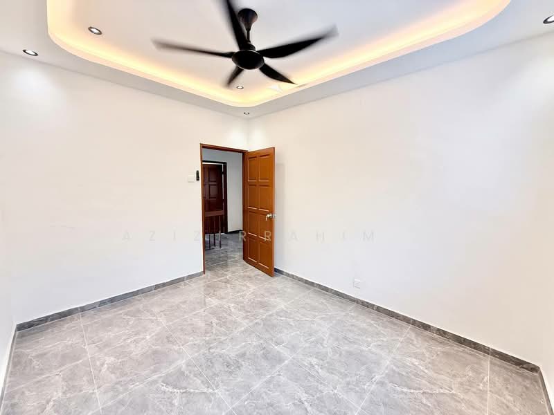 Rumah Teres 2 Tingkat untuk Dijual di Puchong (Selangor) - Azizirrahim . - Interior - PropertyGuru.com.my