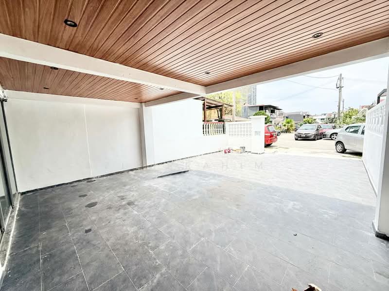 Rumah Teres 2 Tingkat untuk Dijual di Puchong (Selangor) - Azizirrahim . - Exterior - PropertyGuru.com.my