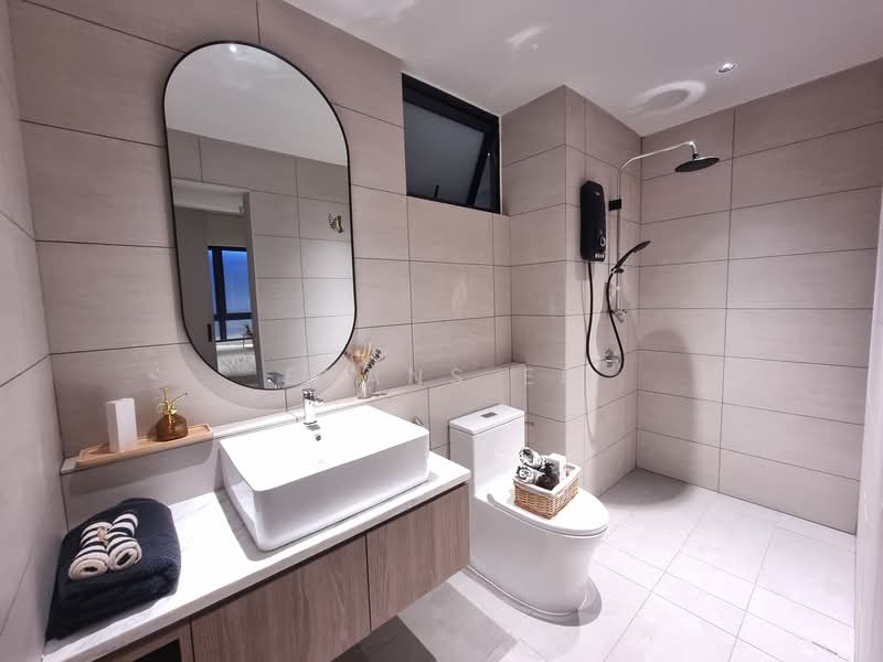 Service Residence for Sale at Alora Residences @ Avenue 25 Subang Jaya - Evans Ee - PropertyGuru.com.my