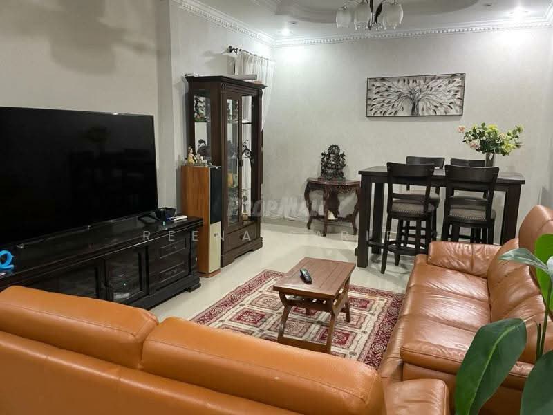 Rumah Teres 1.5 Tingkat untuk Dijual di Subang Jaya (Selangor) - Reena Sarif - Living Room - PropertyGuru.com.my