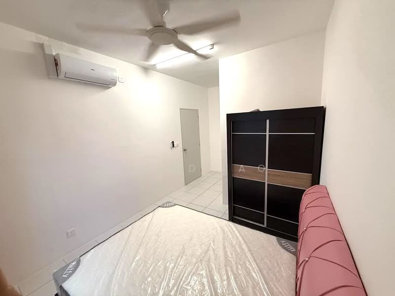 Condominium for Rent at Residensi Sateria - David Lao - Bedroom - PropertyGuru.com.my