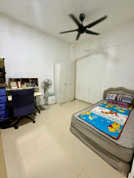 Semi-Detached House for Sale in Rawang (Selangor) - Syukor Hartanah - Bedroom - PropertyGuru.com.my