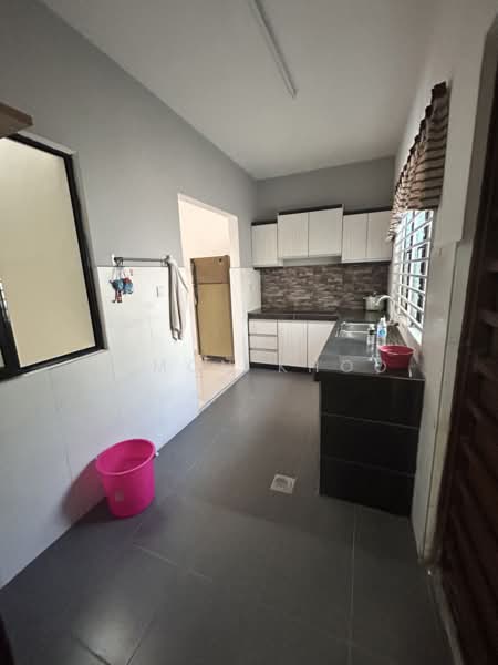 2-storey Terraced House for Rent in Bandar Puteri Klang (Klang) - Simon Khoo - Kitchen - PropertyGuru.com.my