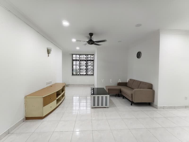 Kondominium untuk Dijual di Datin Halimah Condominium - Ellen Yeap - Living Room - PropertyGuru.com.my
