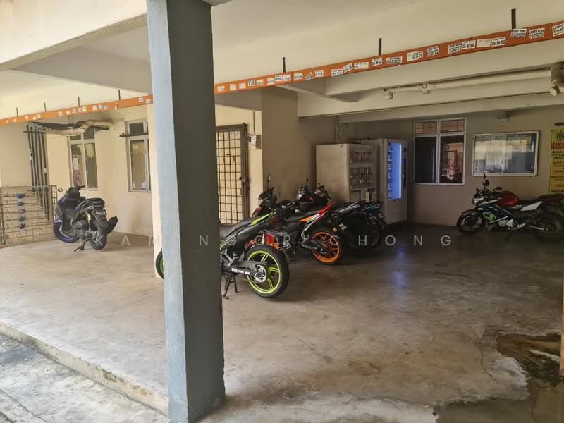 Pangsapuri untuk Disewa di Pangsapuri Adalia - Kam Ngor Chong - Exterior - PropertyGuru.com.my