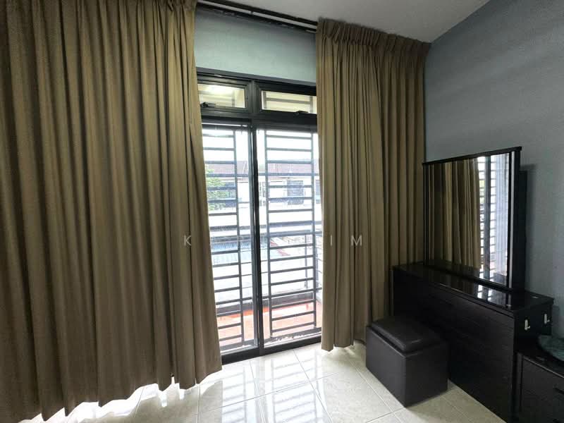 Flat for Sale at Pangsapuri Ria - Karl Lim - Bedroom - PropertyGuru.com.my