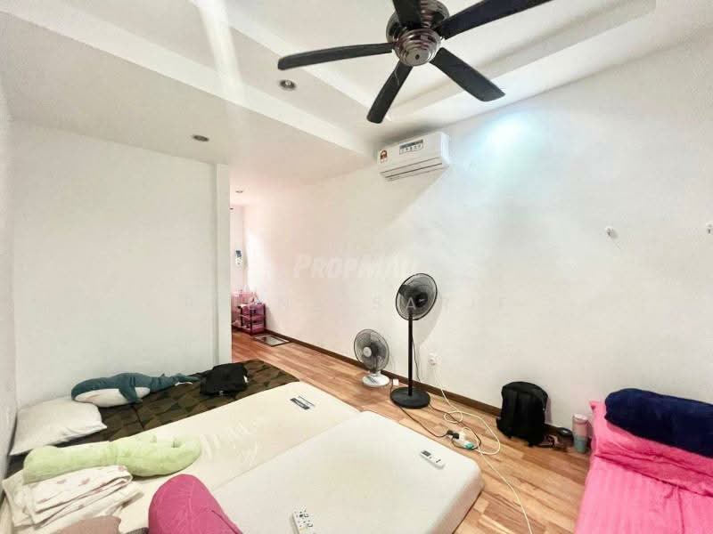 2-storey Terraced House for Sale in Shah Alam (Selangor) - Reena Sarif - Bedroom - PropertyGuru.com.my