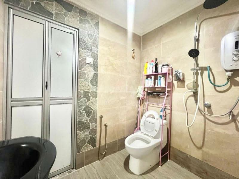 2-storey Terraced House for Sale in Shah Alam (Selangor) - Reena Sarif - Bathroom - PropertyGuru.com.my