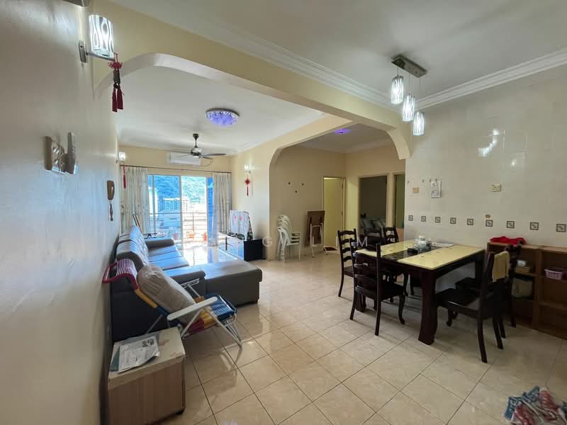 Pangsapuri untuk Disewa di Sri Kristal - Yang Lim - Living Room - PropertyGuru.com.my