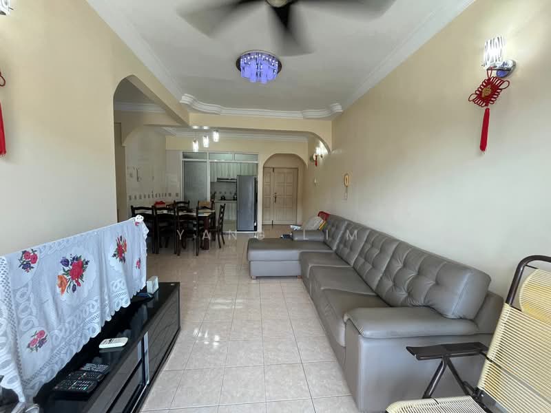 Pangsapuri untuk Disewa di Sri Kristal - Yang Lim - Living Room - PropertyGuru.com.my