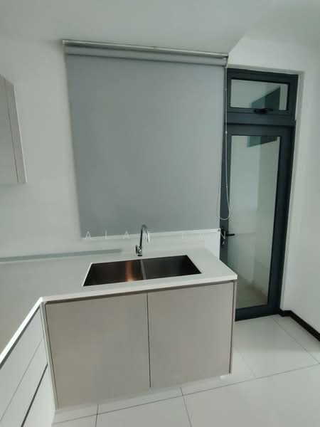 Service Residence for Rent at Crescent Bay Suites (Teluk Bayu) - Alan Tan - Kitchen - PropertyGuru.com.my