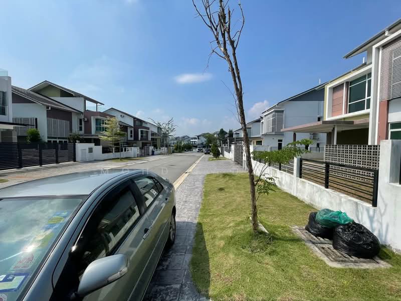 Bungalow for Sale in Shah Alam (Selangor) - Mohd Fadzli - Exterior - PropertyGuru.com.my