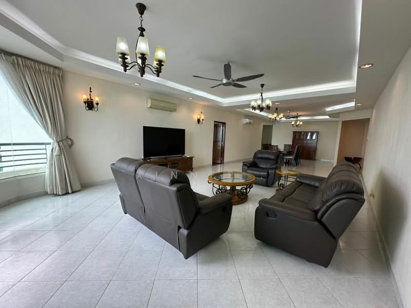 Condominium for Rent at Gurney Beach Resort - Xinnee . - Living Room - PropertyGuru.com.my