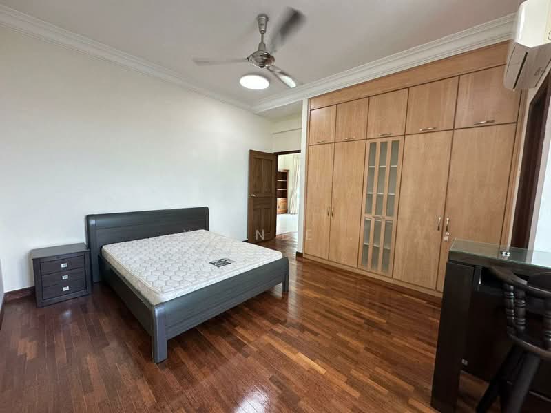 Condominium for Rent at Gurney Beach Resort - Xinnee . - Bedroom - PropertyGuru.com.my