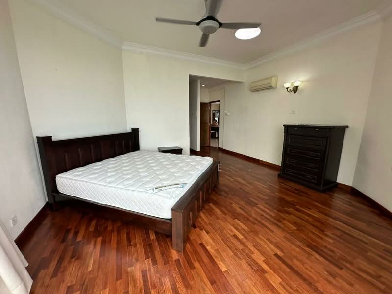 Condominium for Rent at Gurney Beach Resort - Xinnee . - Bedroom - PropertyGuru.com.my