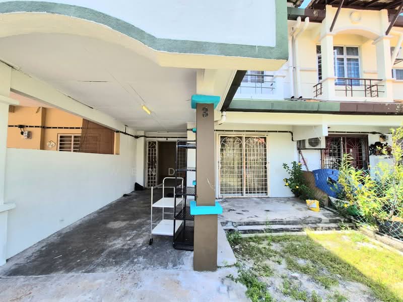 2-storey Terraced House for Sale in Taman Puncak Jalil (Seri Kembangan) - Wendy Chin - Exterior - PropertyGuru.com.my