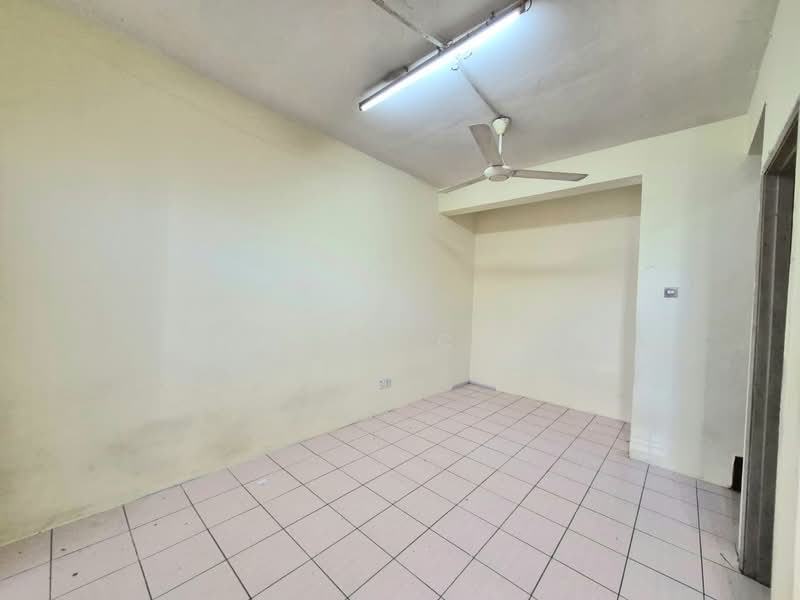 2-storey Terraced House for Sale in Taman Puncak Jalil (Seri Kembangan) - Wendy Chin - Interior - PropertyGuru.com.my