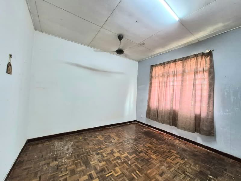 2-storey Terraced House for Sale in Taman Puncak Jalil (Seri Kembangan) - Wendy Chin - Interior - PropertyGuru.com.my