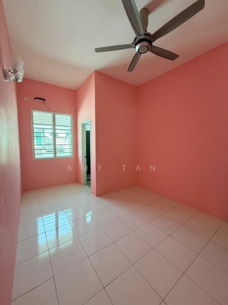Terraced House for Sale in Kampung Perlis (Bayan Lepas) - Amy Tan - Interior - PropertyGuru.com.my
