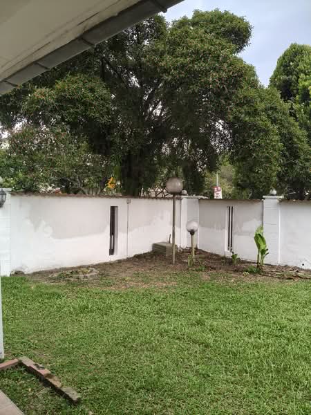 2-storey Terraced House for Rent in Petaling Jaya (Selangor) - Lauran Chuah - Garden - PropertyGuru.com.my