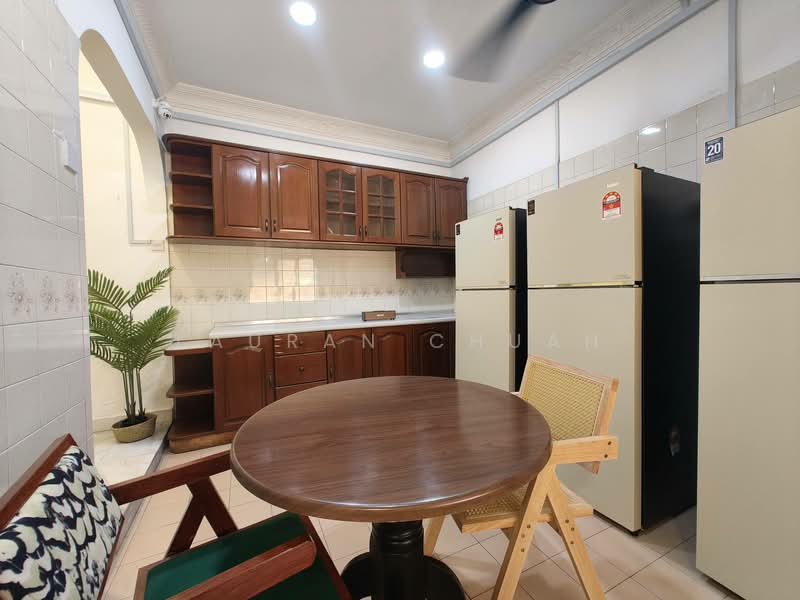 2-storey Terraced House for Rent in Petaling Jaya (Selangor) - Lauran Chuah - Kitchen - PropertyGuru.com.my