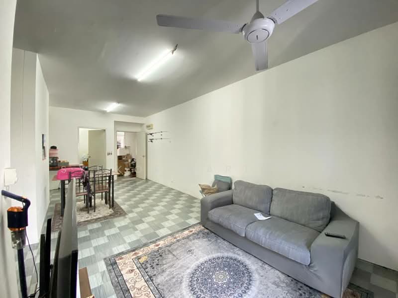 Condominium for Sale at D'Kristal Apartment (Pangsapuri D'Kristal) - Syukor Hartanah - Living Room - PropertyGuru.com.my