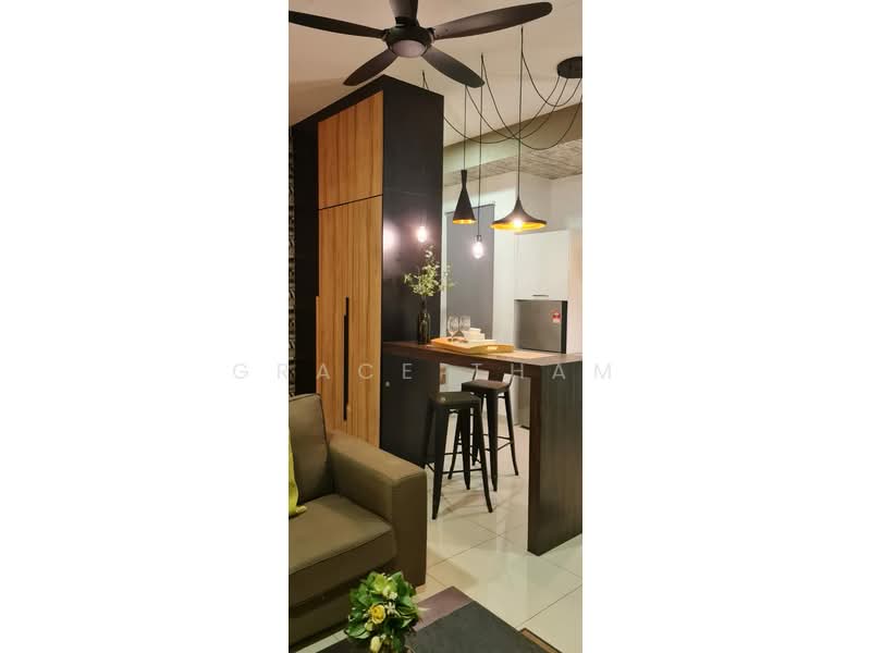 Servis Apartment untuk Disewa di Cybersquare - Grace Tham - Living Room - PropertyGuru.com.my