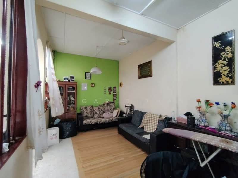 Rumah Teres 1 Tingkat untuk Dijual di Seksyen 14 (Petaling Jaya) - Margaret Than - Living Room - PropertyGuru.com.my