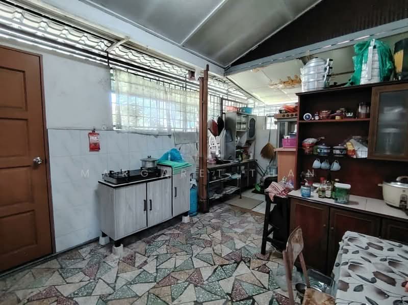 Rumah Teres 1 Tingkat untuk Dijual di Seksyen 14 (Petaling Jaya) - Margaret Than - Kitchen - PropertyGuru.com.my