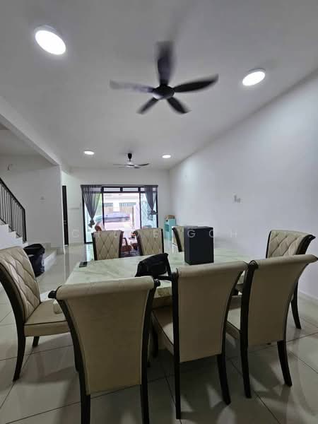 Rumah Teres untuk Disewa di Bandar Dato Onn (Tebrau) - Chloe Goh - Dining Room - PropertyGuru.com.my