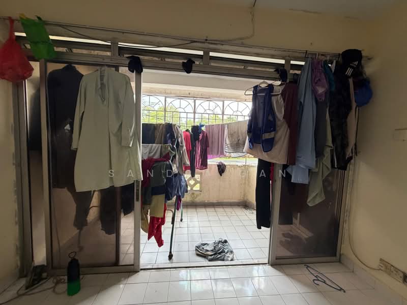 Apartment for Sale at Tanjong Puteri Apartment - Sandra Gan - Balcony - PropertyGuru.com.my