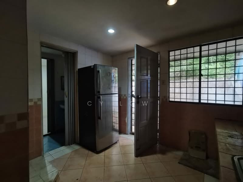 2-storey Terraced House for Sale in Taman Desa (Kuala Lumpur) - CY Low - Kitchen - PropertyGuru.com.my