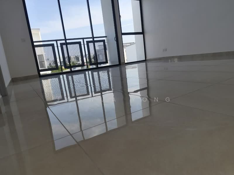 Rumah Teres 2 Tingkat untuk Dijual di Telok Panglima Garang (Selangor) - Joshua Yong - Balcony - PropertyGuru.com.my