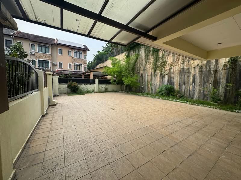 2.5-storey Terraced House for Sale in Taman Puchong Hartamas (Puchong) - Paul Lee - Exterior - PropertyGuru.com.my