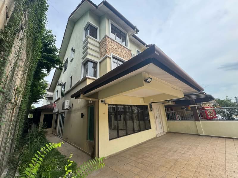 2.5-storey Terraced House for Sale in Taman Puchong Hartamas (Puchong) - Paul Lee - Exterior - PropertyGuru.com.my