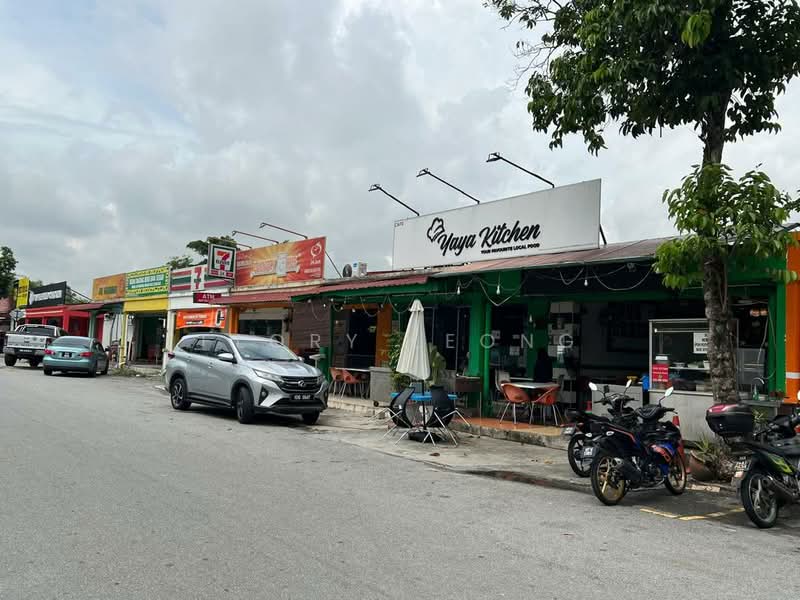 Shop for Rent in Bandar Saujana Putra (Tanjong Duabelas) - Flory Leong - PropertyGuru.com.my