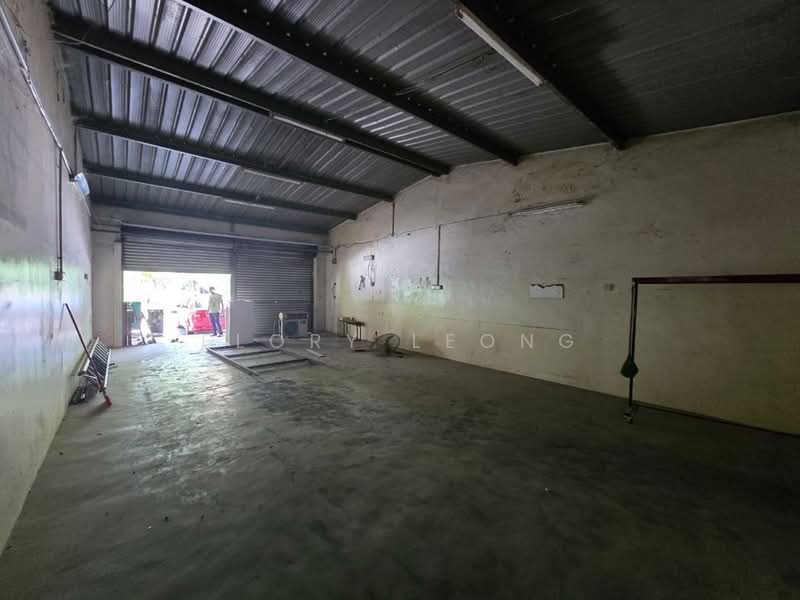 Shop for Rent in Bandar Saujana Putra (Tanjong Duabelas) - Flory Leong - PropertyGuru.com.my